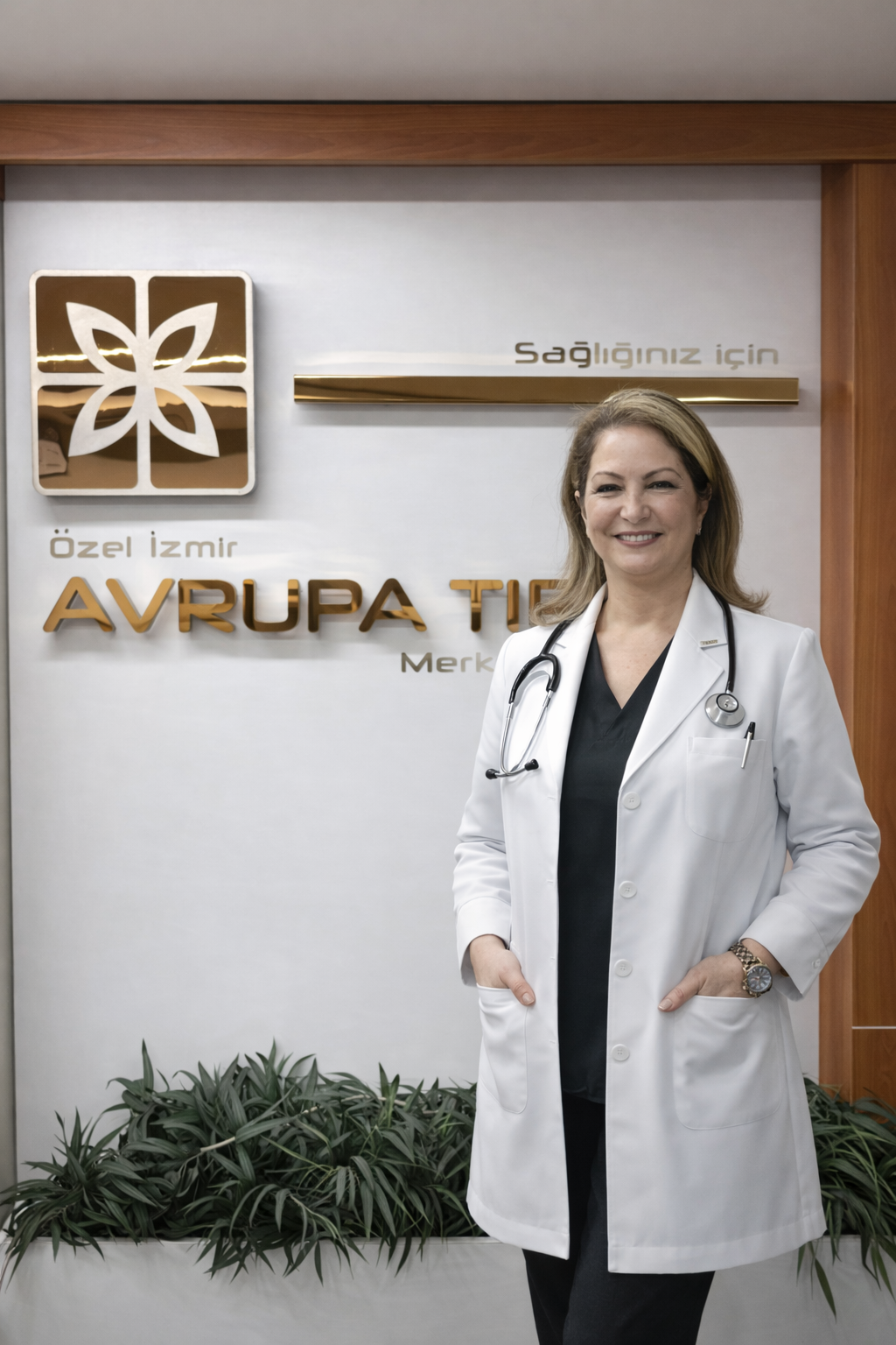 Şunun resmi: Op. Dr. Şebnem Tandoğan
